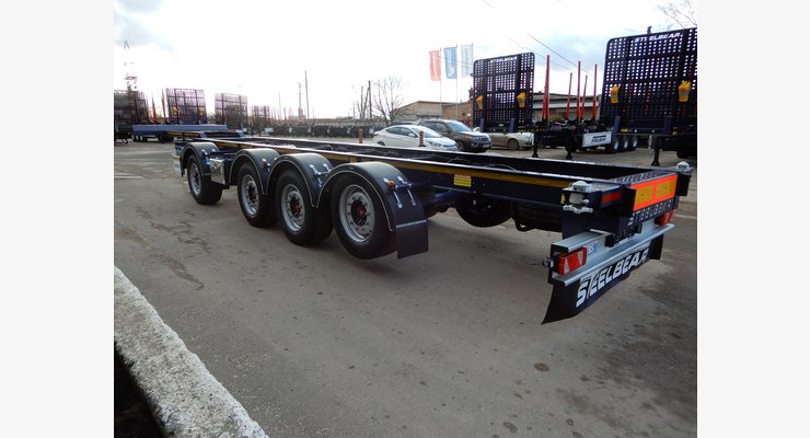 Полуприцеп-контейнеровоз STEELBEAR PF-41N-2 — общий вид с платформой