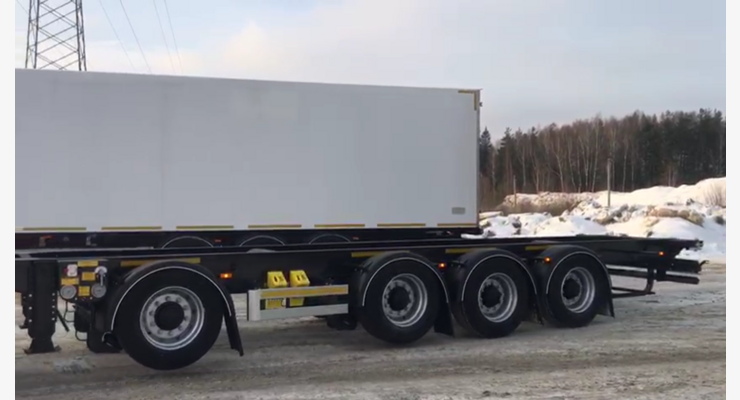 Полуприцеп-контейнеровоз Тонар К4-40, модель 99892 — боковой вид с контейнером